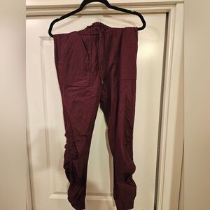 Lululemon burgundy jogging pants
